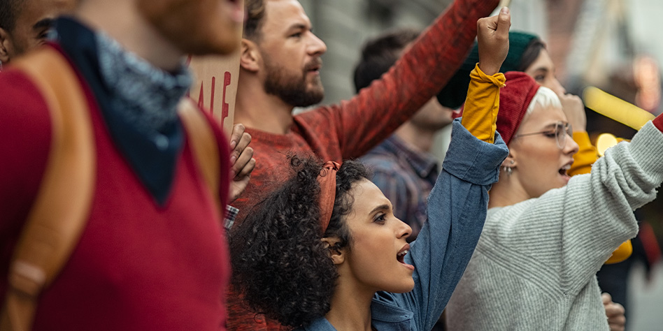 La politica ci vuole divisi. Tutti contro Tutti – ENRICA PERUCCHIETTI